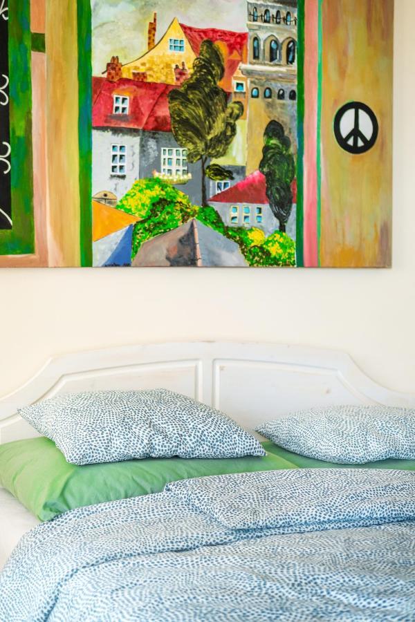 Kiss-Henezi Guest House เคสเท ภายนอก รูปภาพ